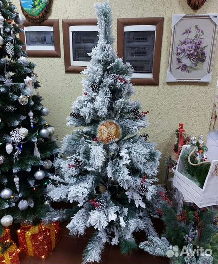 Елка искусственная