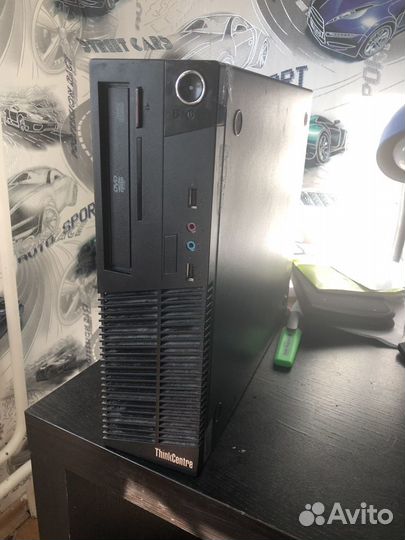 Lenovo Thinkcentre m72e