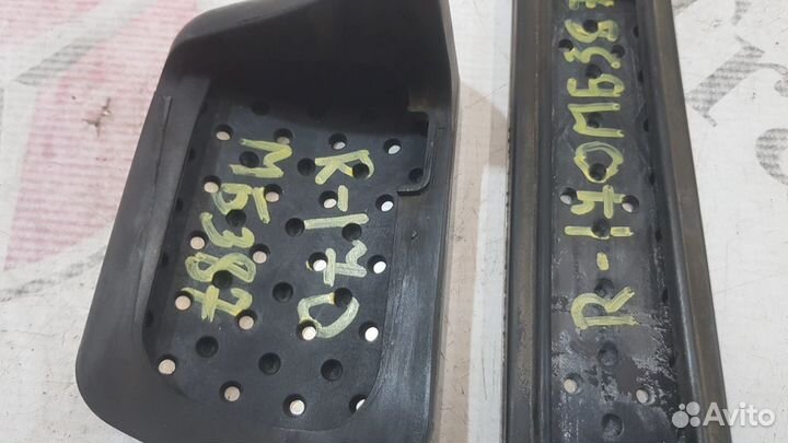 Накладки на педали на Mercedes-Benz R170