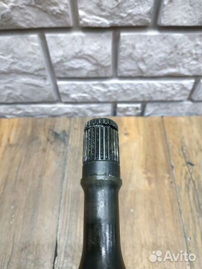 Volkswagen Golf Plus Полуось передняя левая