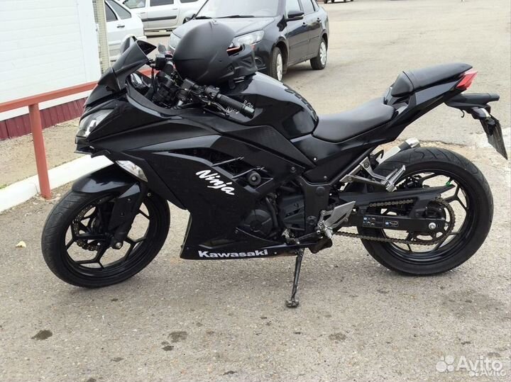 Kawasaki ninja 300