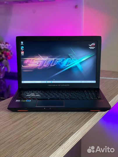 Asus Rog Strix/i5/GTX 1050/Ssd+HDD