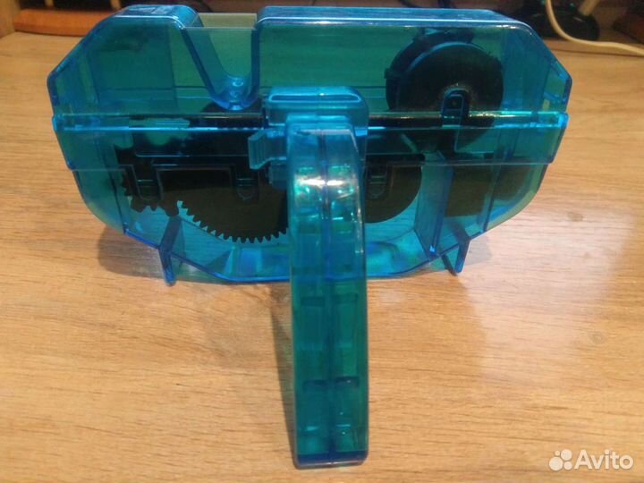 Инструмент для очистки велосипедной цепи