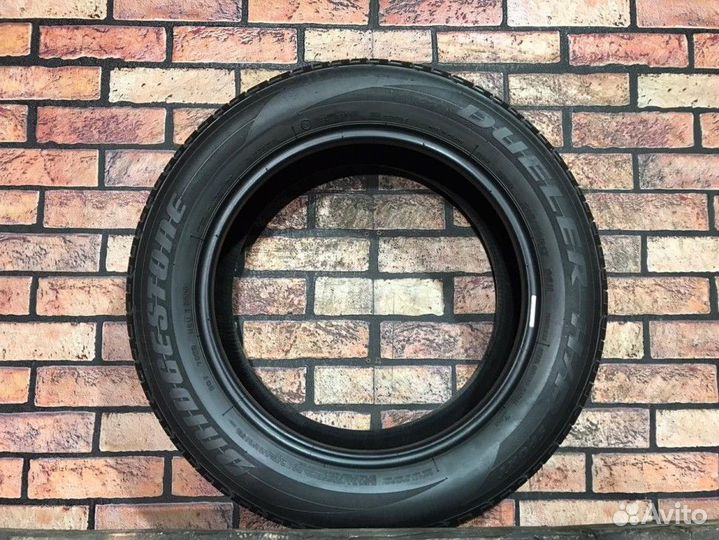 Bridgestone Dueler H/P Sport 215/60 R17