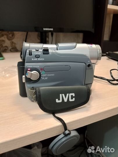 Видеокамера JVC кассетная