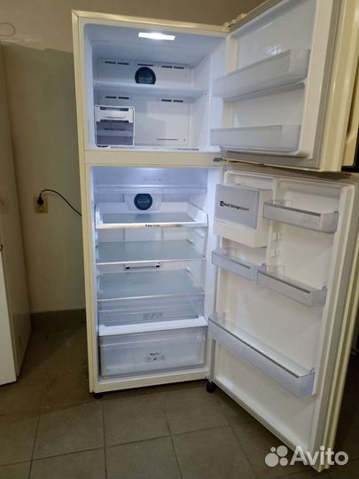 Холодильник samsung