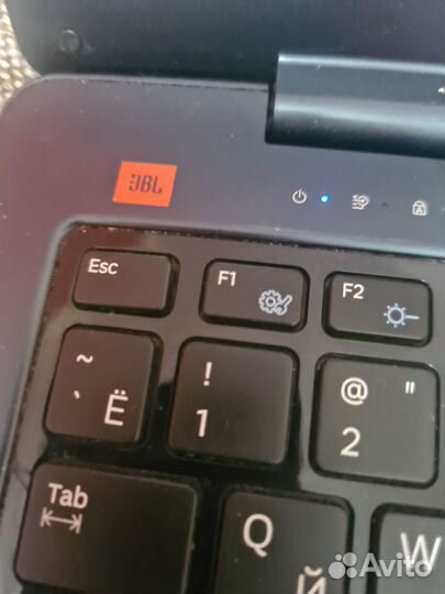 Ноутбук samsung np530