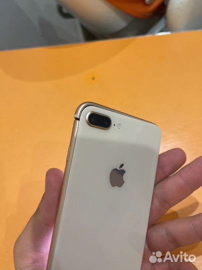 iPhone 8 Plus, 256 ГБ