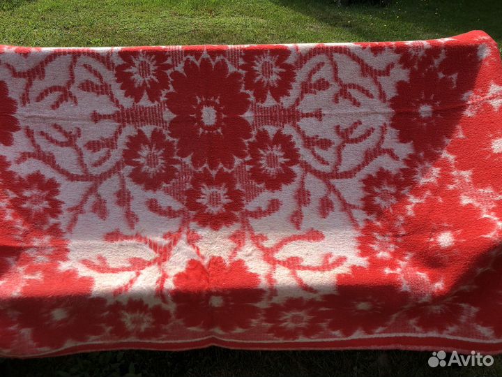 Одеяла Шерстяные 1,5- ные