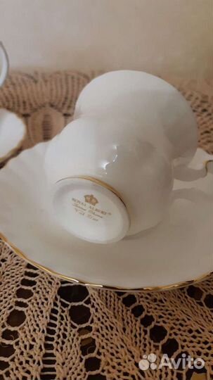 Кофейная чашка с блюдцем