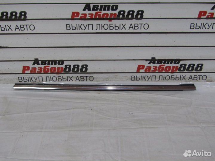 Уплотнитель стекла двери задний правый Lifan X70