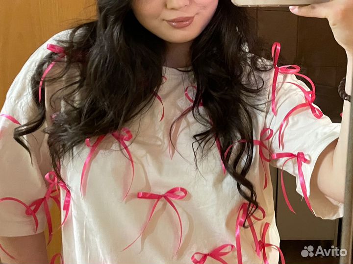 Футболка с бантиками