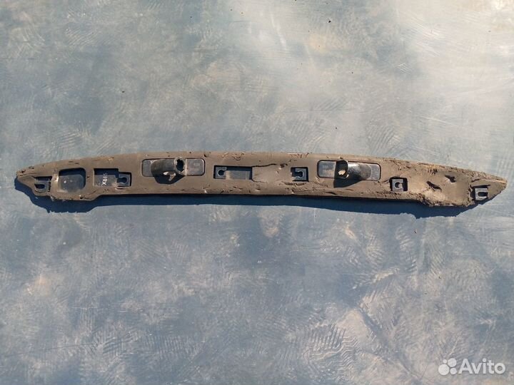 Накладка крышки багажника Subaru Legacy Bl