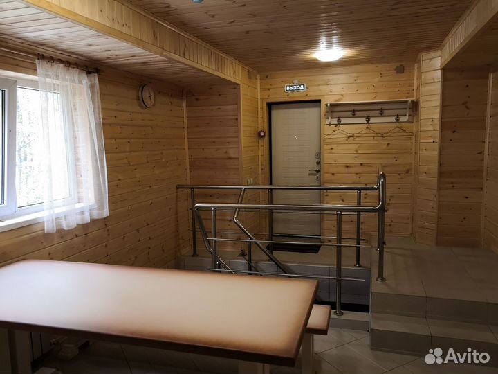 Русская баня на дровах с бассейном, мангалом