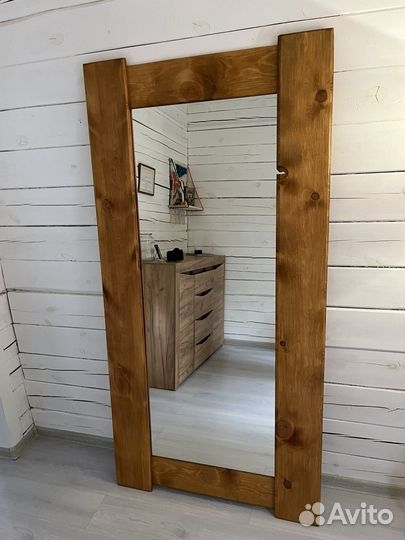 Зеркало напольное