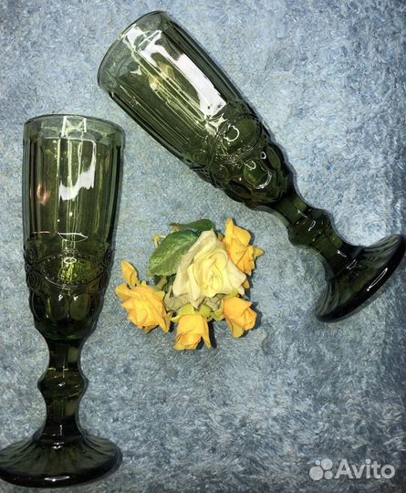 Цветные бокалы