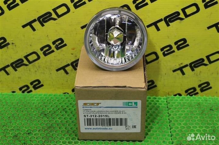 Фара противотуманная передняя левая Toyota Prius