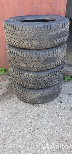 Pirelli Formula Ice 225/65 R17