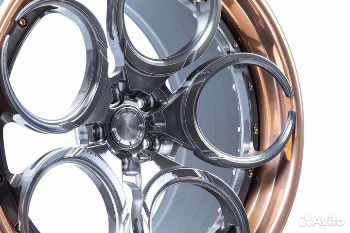 Кованые диски R23 5x130 для Lamborghini Urus