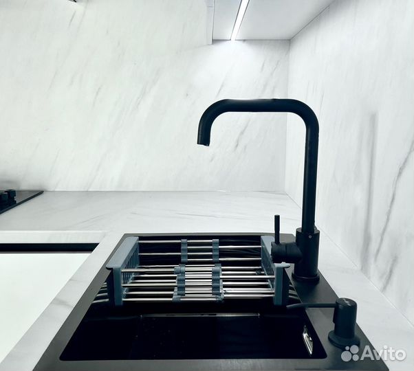 Кухни на заказ (Кухонный гарнитур новый)