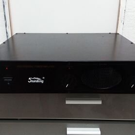 Усилитель мощности Soundking AA800J