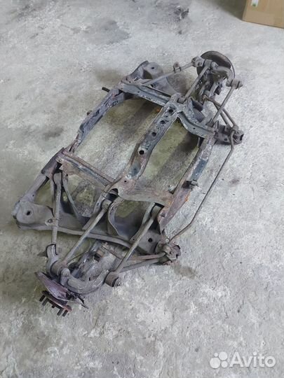 Подрамник задний honda accord 7