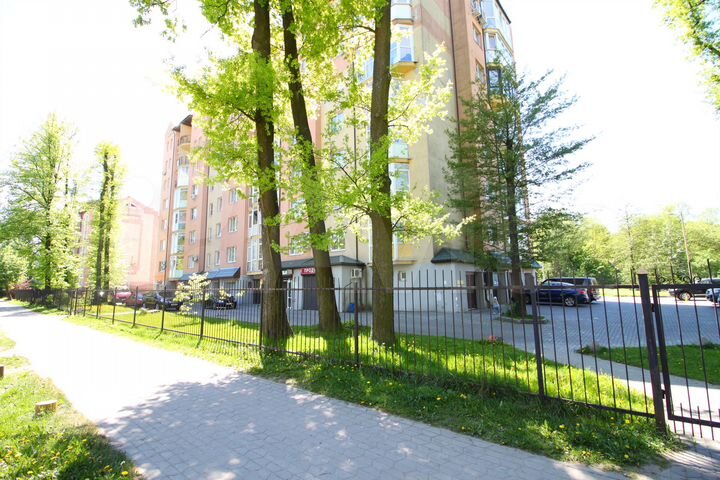 2-к. квартира, 81 м², 5/8 эт.