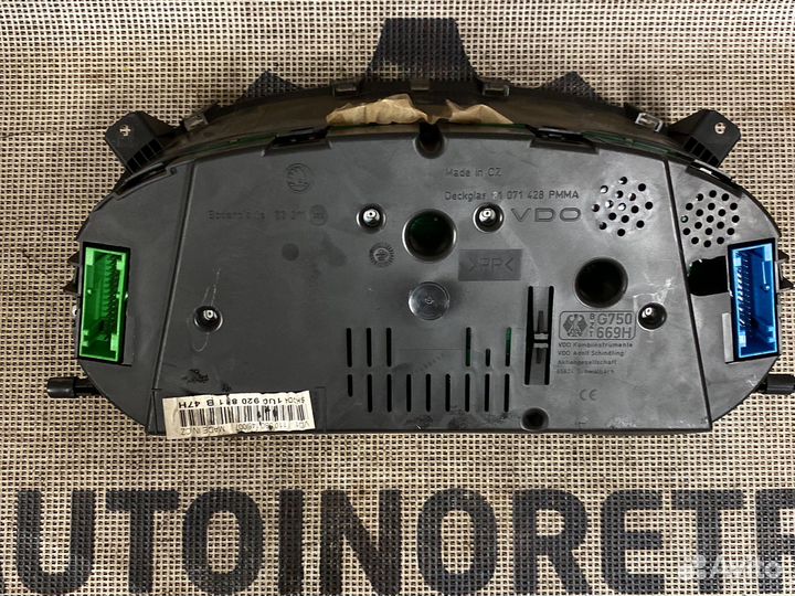 Панель приборов Skoda Octavia A4 1U0920811B