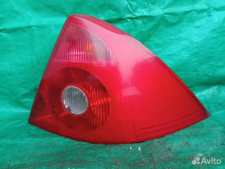 Фонарь правый Ford Mondeo III Форд Мондео 3