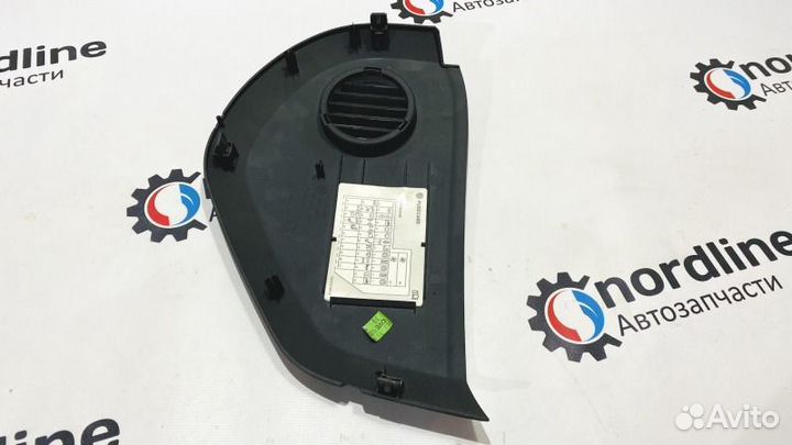 Крышка торпедо левая Volkswagen Touareg 1 7L 4.2