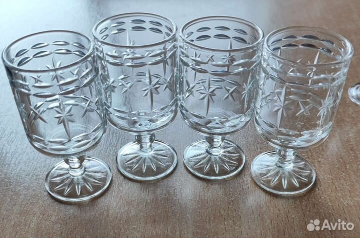 Хрустальные рюмки на ножке СССР