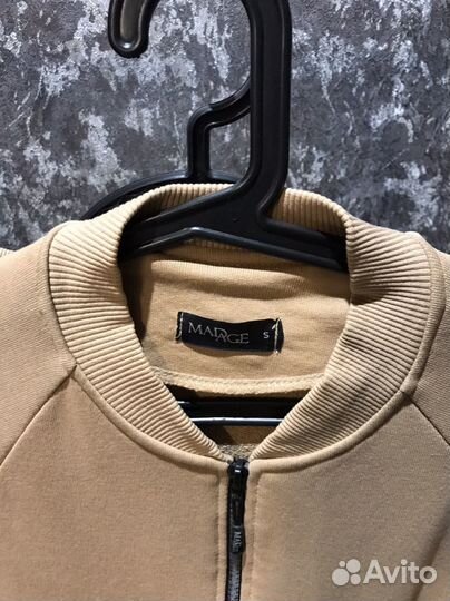 Спортивный костюм женский