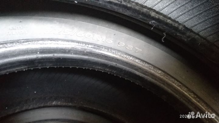 Habilead SnowShoes AW33 225/60 R16 98