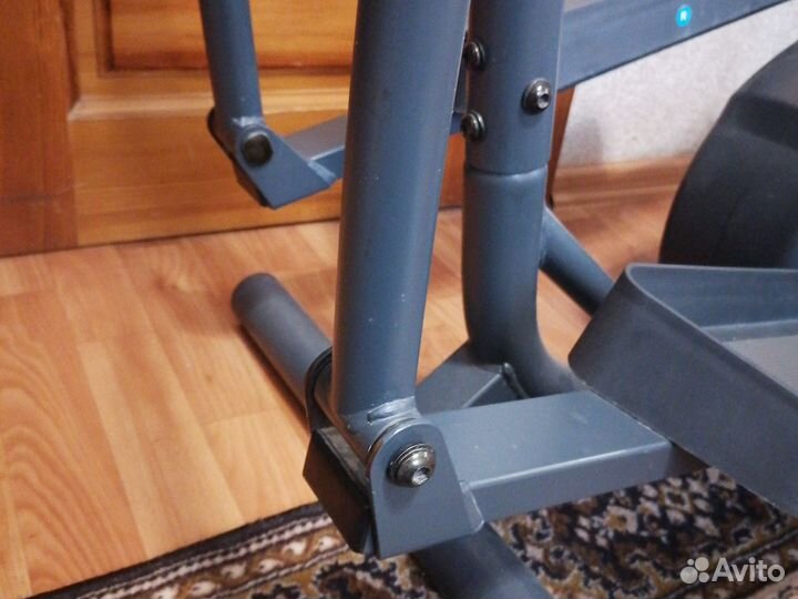 Эллиптический тренажер torneo