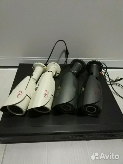 Бу Комплект видеонаблюдения 4 камеры Full HD