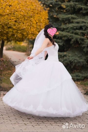 Свадебное платье