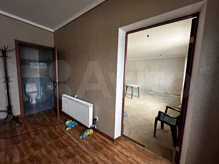 Дом 196 м² на участке 6 сот.