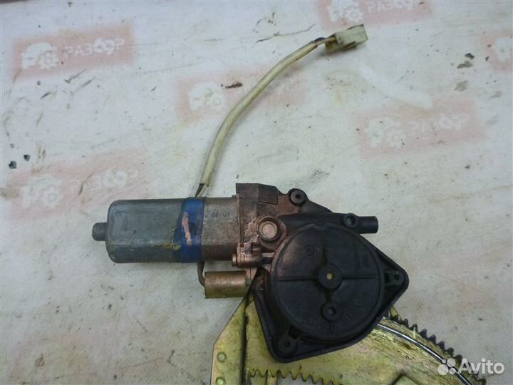 Стеклоподъемник задний левый Газ 3110 седан 2002