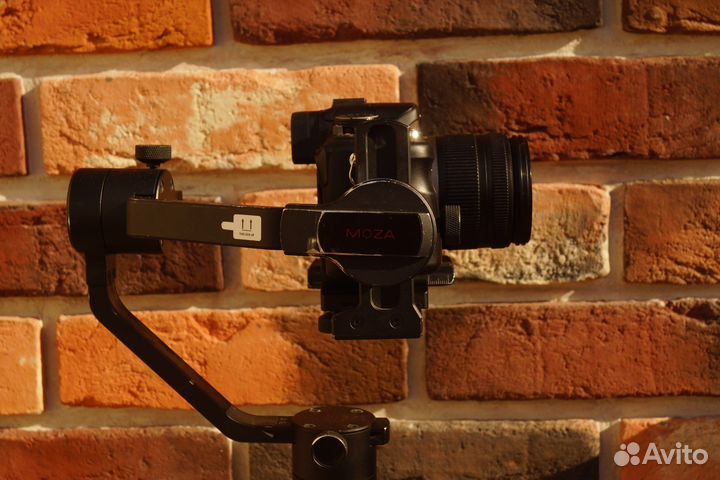 Стабилизатор Moza Aircross