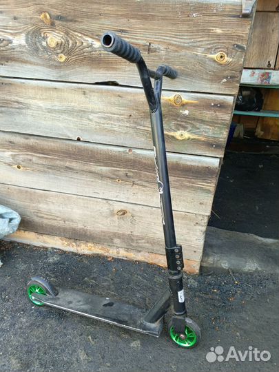 Трюковой самокат