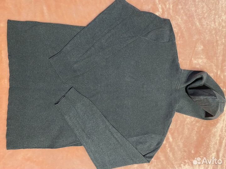 Свитер мужской