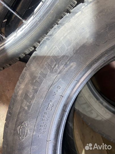Michelin Latitude Tour HP 235/55 R17