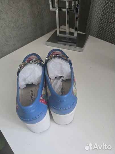 Туфли женские 39 размер