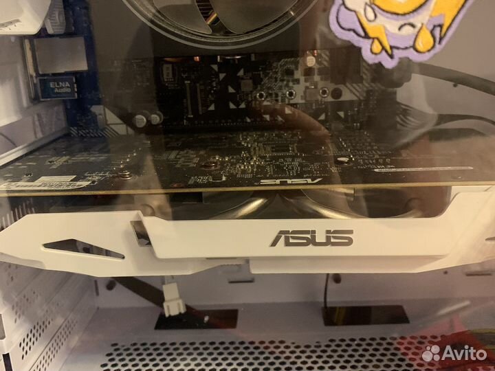 Игровой компьютер с монитором