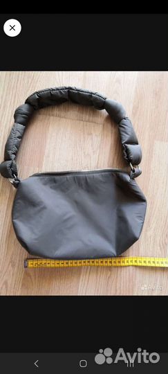 Сумка стильная с объёмной ручкой