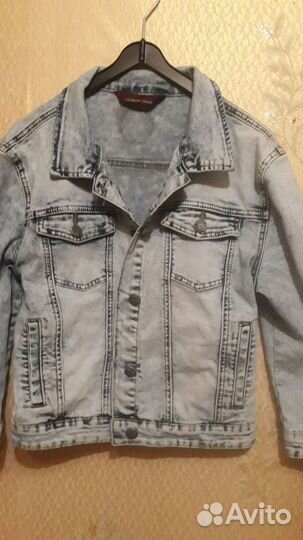 Куртка джинсовая