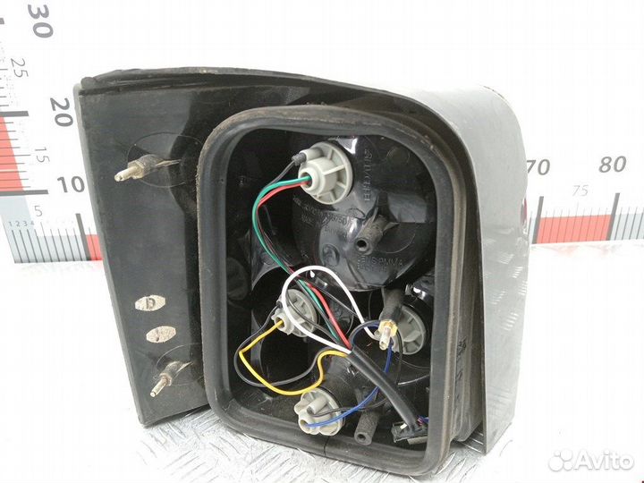 Фонарь задний для Volkswagen Passat 5 51721478