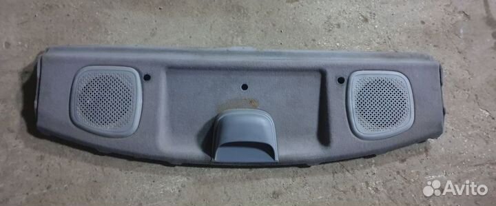 Задняя полка Hyundai Accent