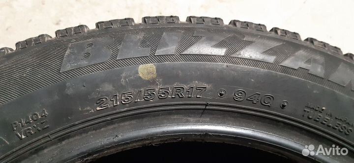 Bridgestone Blizzak VRX 215/55 R17