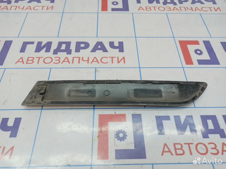 Молдинг крыла заднего правого Opel Corsa (D) 13187